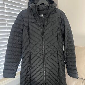 The North Face Women's Black Puffer Jacket Thermoball Parka